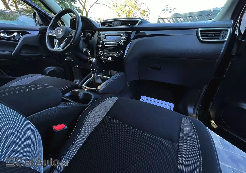NISSAN Qashqai 1.6 DIG-T Acenta