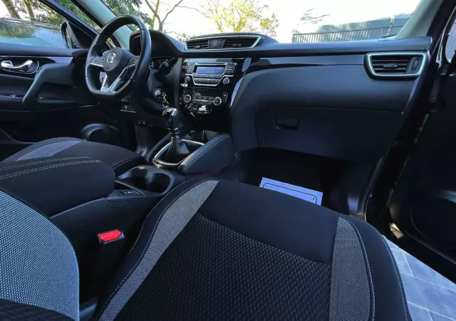 NISSAN Qashqai 1.6 DIG-T Acenta