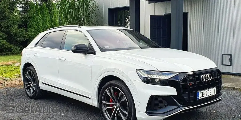 AUDI SQ8 