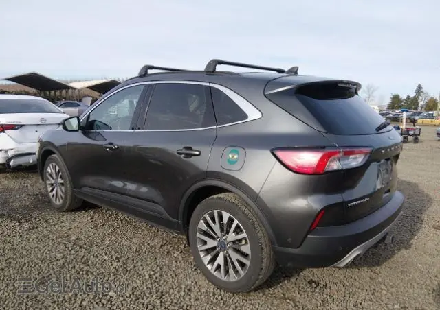 FORD Escape 2.0 EcoBoost AWD Titanium