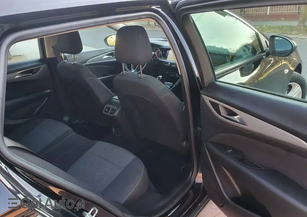 OPEL Insignia 2.0 CDTI Sports Tourer ecoFLEXStart/Stop Edition