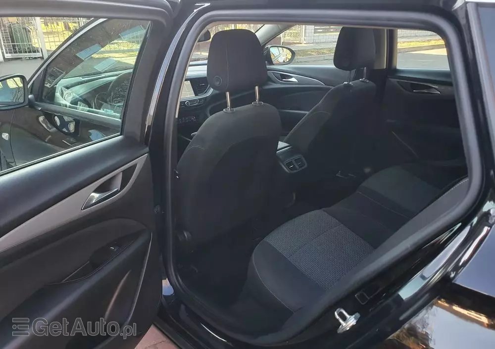 OPEL Insignia 2.0 CDTI Sports Tourer ecoFLEXStart/Stop Edition