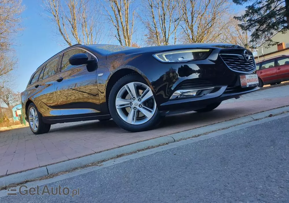 OPEL Insignia 2.0 CDTI Sports Tourer ecoFLEXStart/Stop Edition