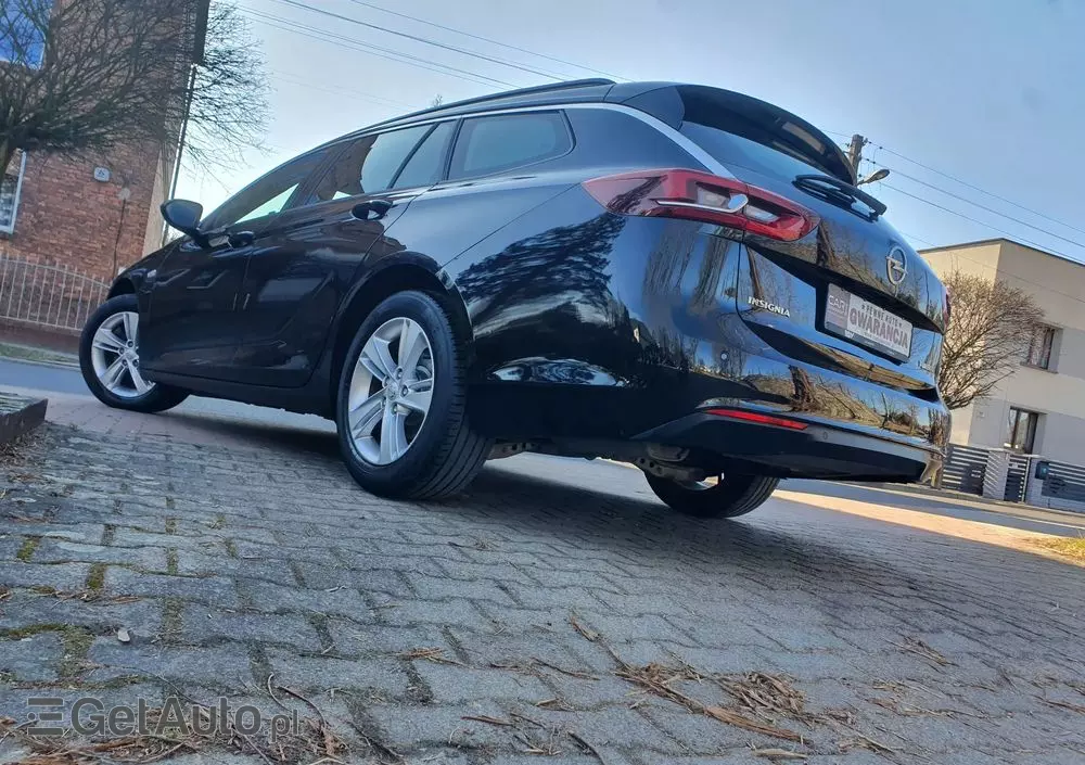 OPEL Insignia 2.0 CDTI Sports Tourer ecoFLEXStart/Stop Edition