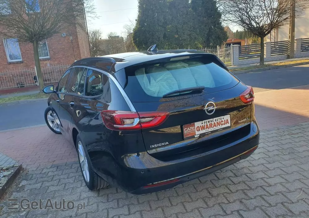 OPEL Insignia 2.0 CDTI Sports Tourer ecoFLEXStart/Stop Edition