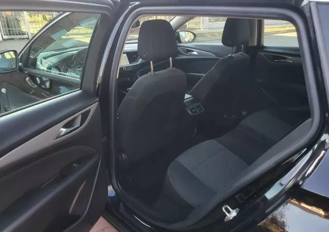 OPEL Insignia 2.0 CDTI Sports Tourer ecoFLEXStart/Stop Edition