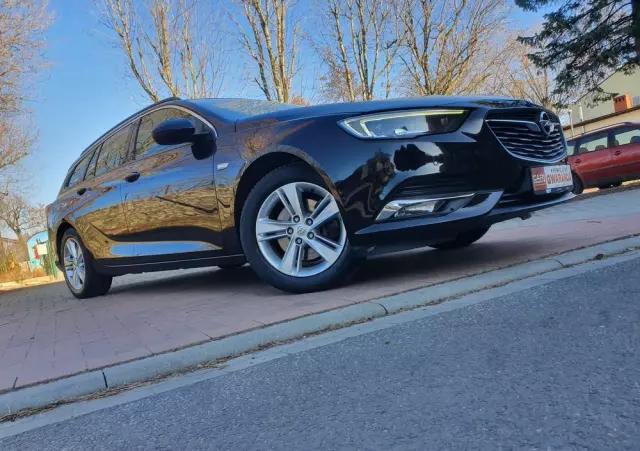 OPEL Insignia 2.0 CDTI Sports Tourer ecoFLEXStart/Stop Edition