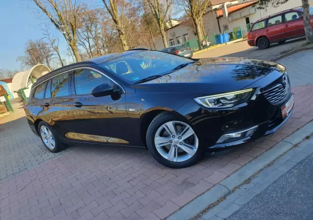 OPEL Insignia 2.0 CDTI Sports Tourer ecoFLEXStart/Stop Edition