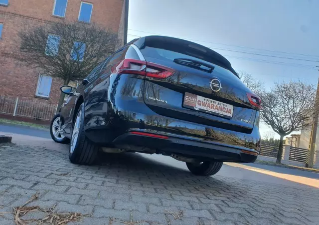 OPEL Insignia 2.0 CDTI Sports Tourer ecoFLEXStart/Stop Edition