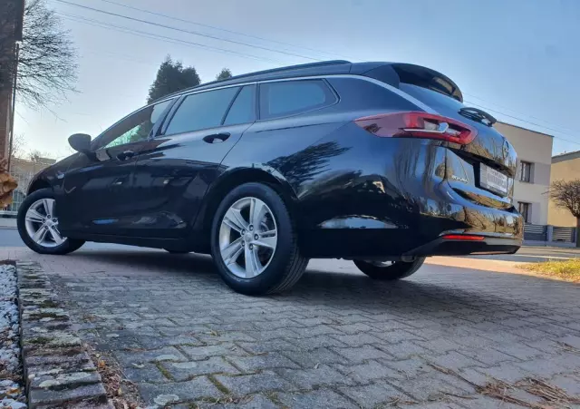 OPEL Insignia 2.0 CDTI Sports Tourer ecoFLEXStart/Stop Edition