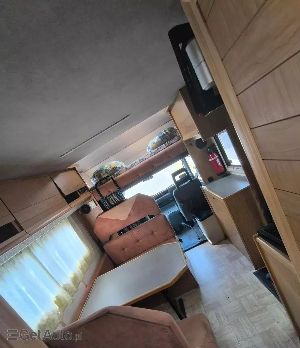 MERCEDES-BENZ MB 100 