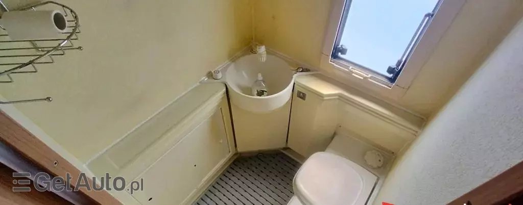 MERCEDES-BENZ MB 100 