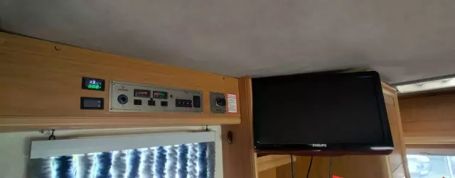 MERCEDES-BENZ MB 100 