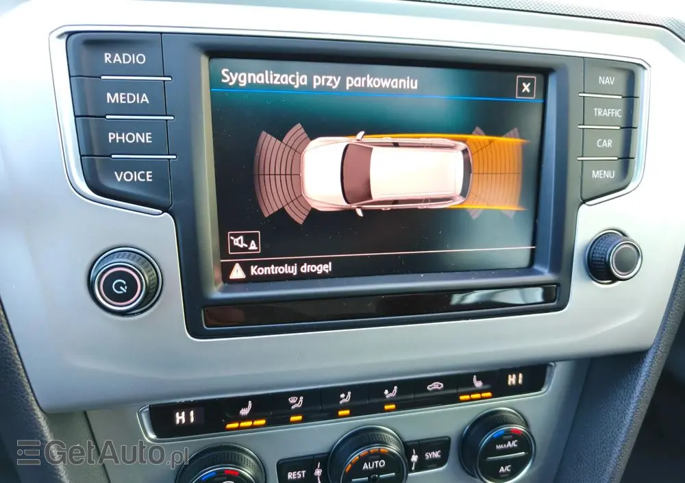 VOLKSWAGEN Passat 2.0 TDI SCR DSG Comfortline