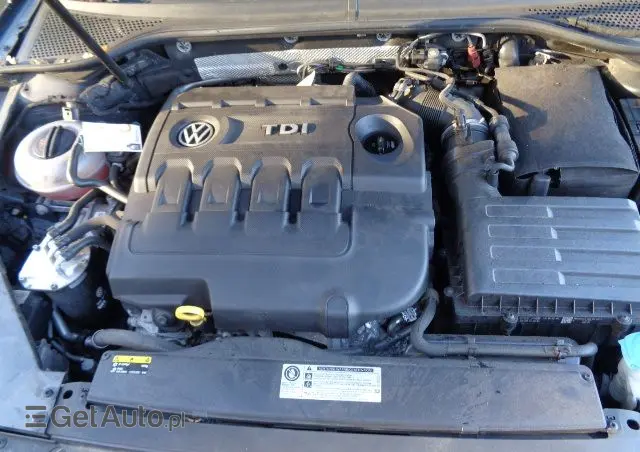 VOLKSWAGEN Passat 2.0 TDI SCR DSG Comfortline