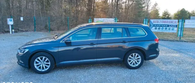 VOLKSWAGEN Passat 2.0 TDI SCR DSG Comfortline