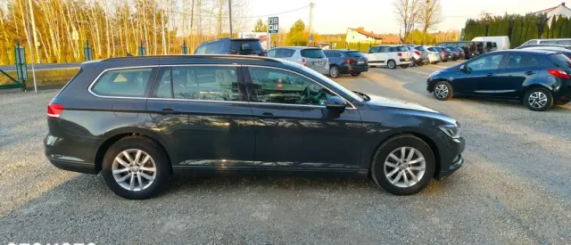 VOLKSWAGEN Passat 2.0 TDI SCR DSG Comfortline