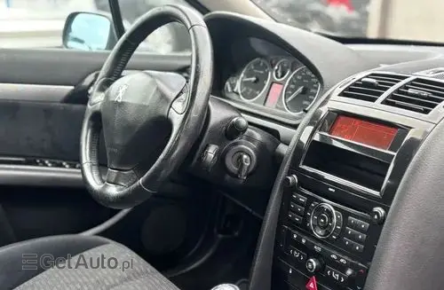 PEUGEOT 407 