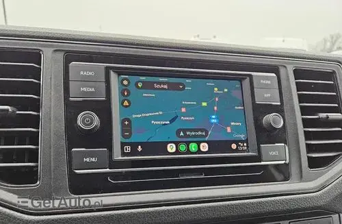 VOLKSWAGEN Crafter 