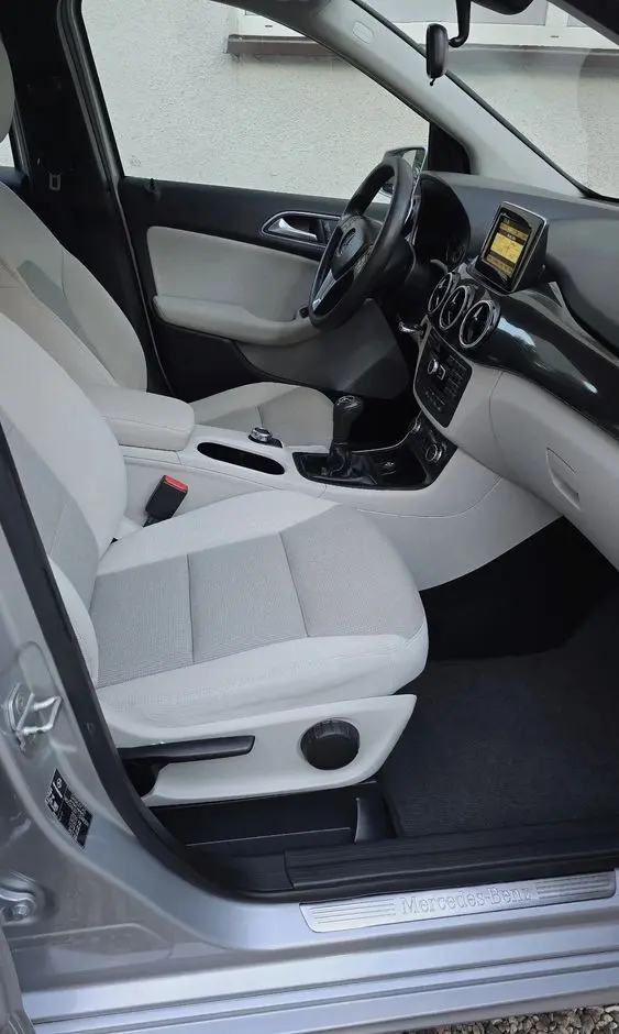 MERCEDES-BENZ Klasa B 200 CDI (BlueEFFICIENCY)