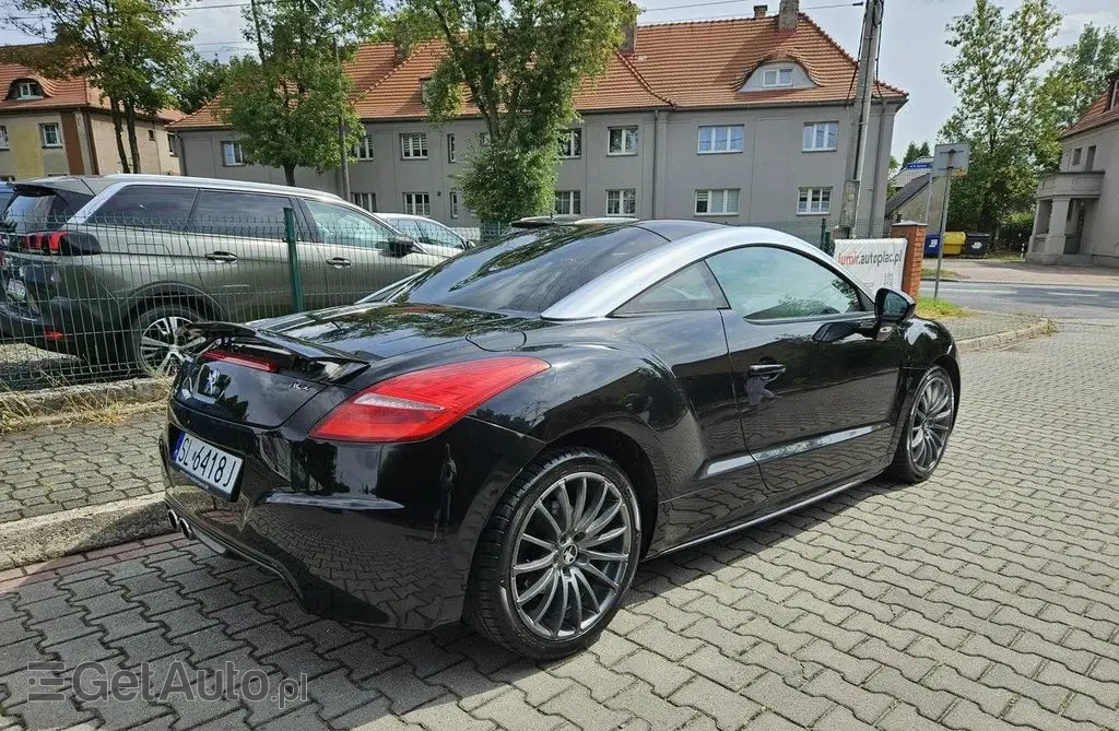 PEUGEOT RCZ 