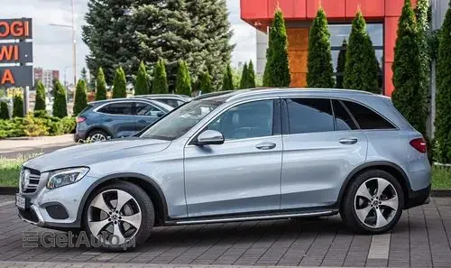 MERCEDES-BENZ GLE 