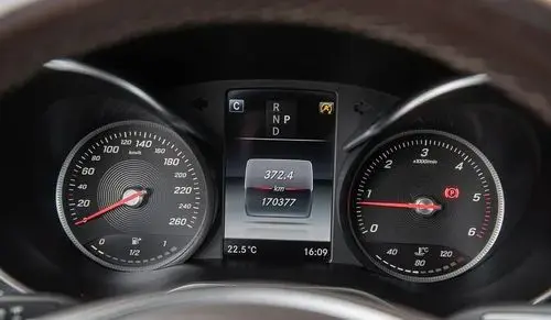 MERCEDES-BENZ GLE 