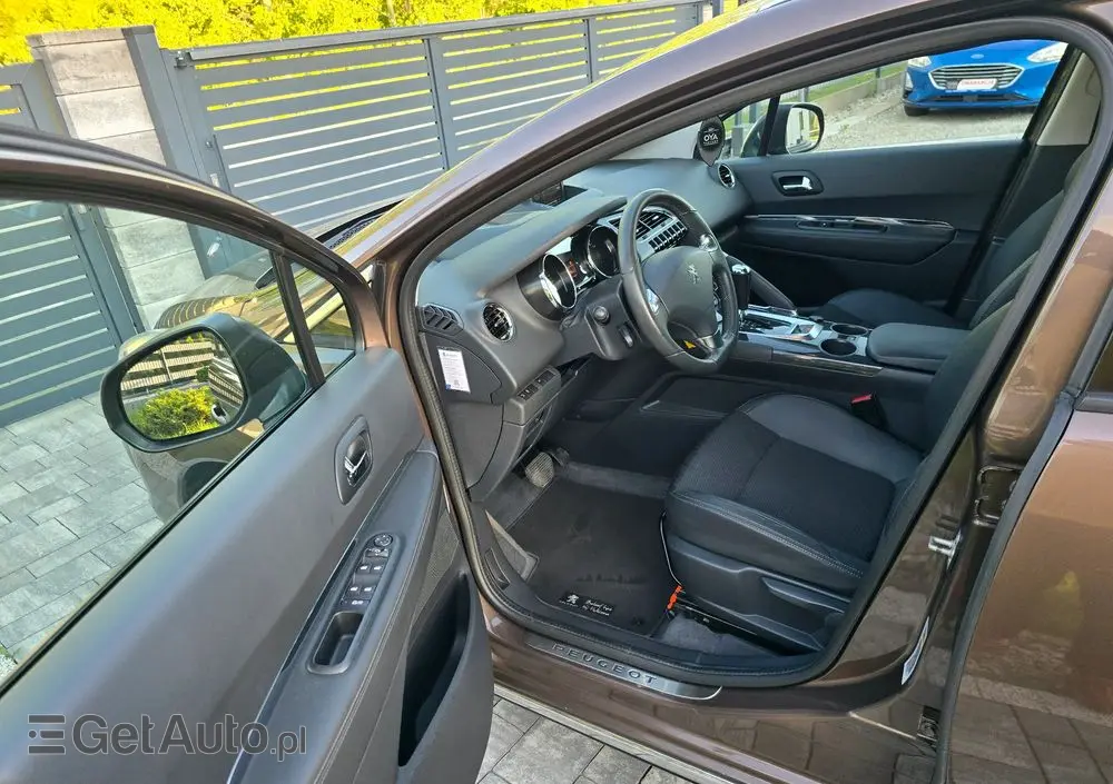 PEUGEOT 3008 155 THP Automatik Allure