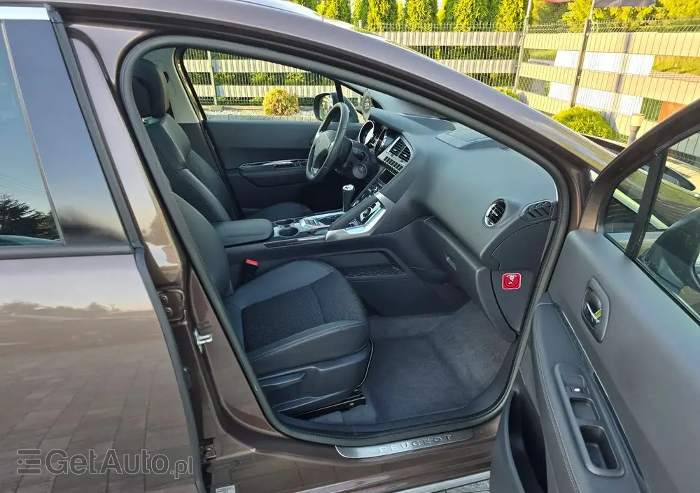 PEUGEOT 3008 155 THP Automatik Allure