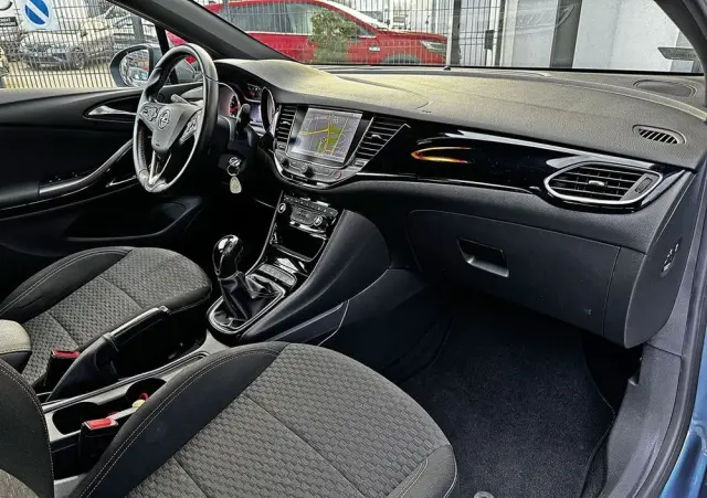 OPEL Astra 1.4 T Dynamic