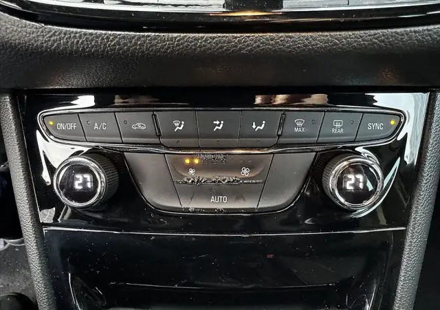 OPEL Astra 1.4 T Dynamic