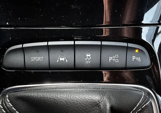 OPEL Astra 1.4 T Dynamic