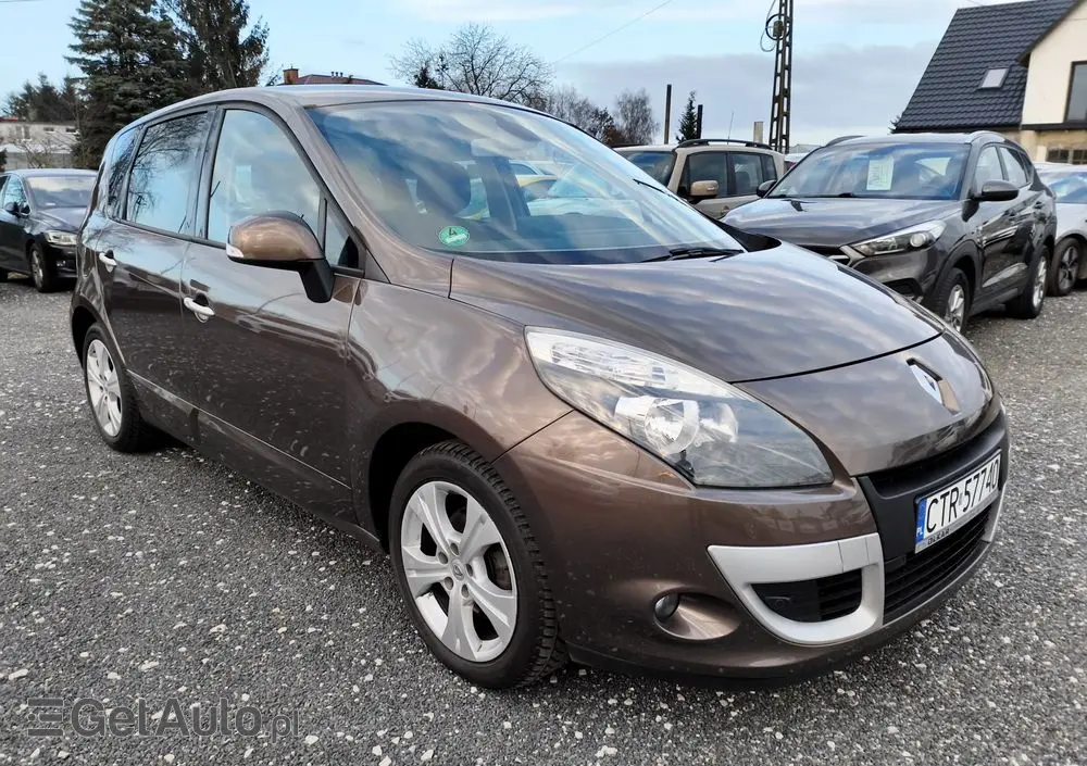 RENAULT Scenic 2.0 16V 140 CVT Dynamique
