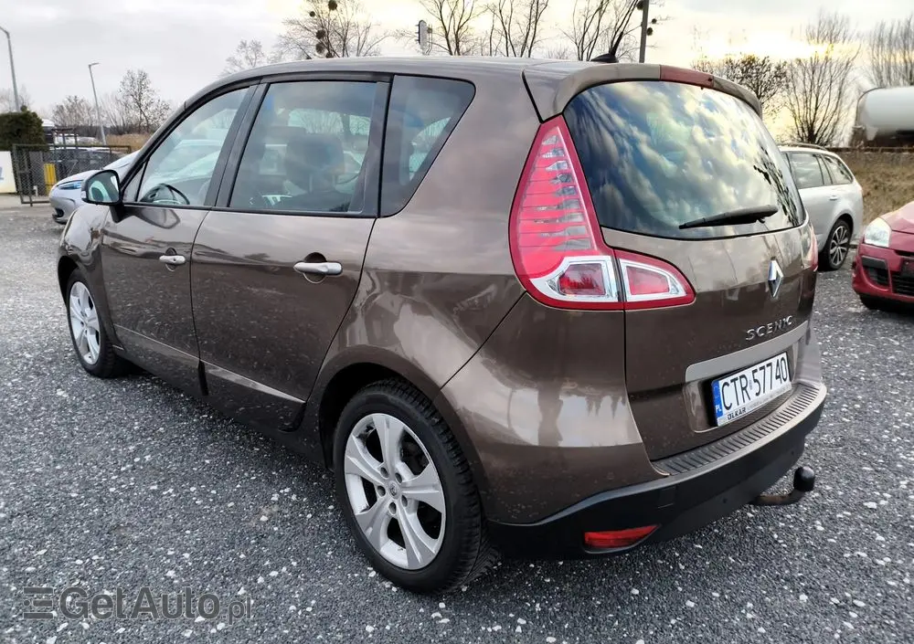 RENAULT Scenic 2.0 16V 140 CVT Dynamique