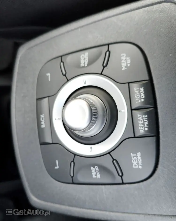 RENAULT Scenic 2.0 16V 140 CVT Dynamique