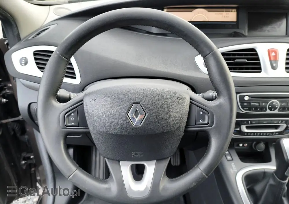 RENAULT Scenic 2.0 16V 140 CVT Dynamique