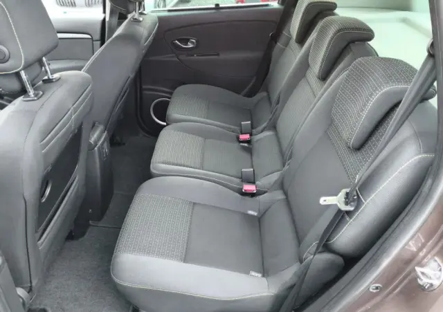 RENAULT Scenic 2.0 16V 140 CVT Dynamique