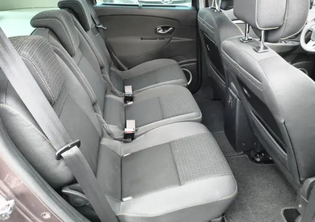 RENAULT Scenic 2.0 16V 140 CVT Dynamique