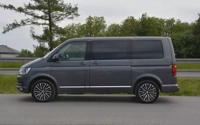 VOLKSWAGEN Caravelle 2.0 TDI L2 Highline DSG