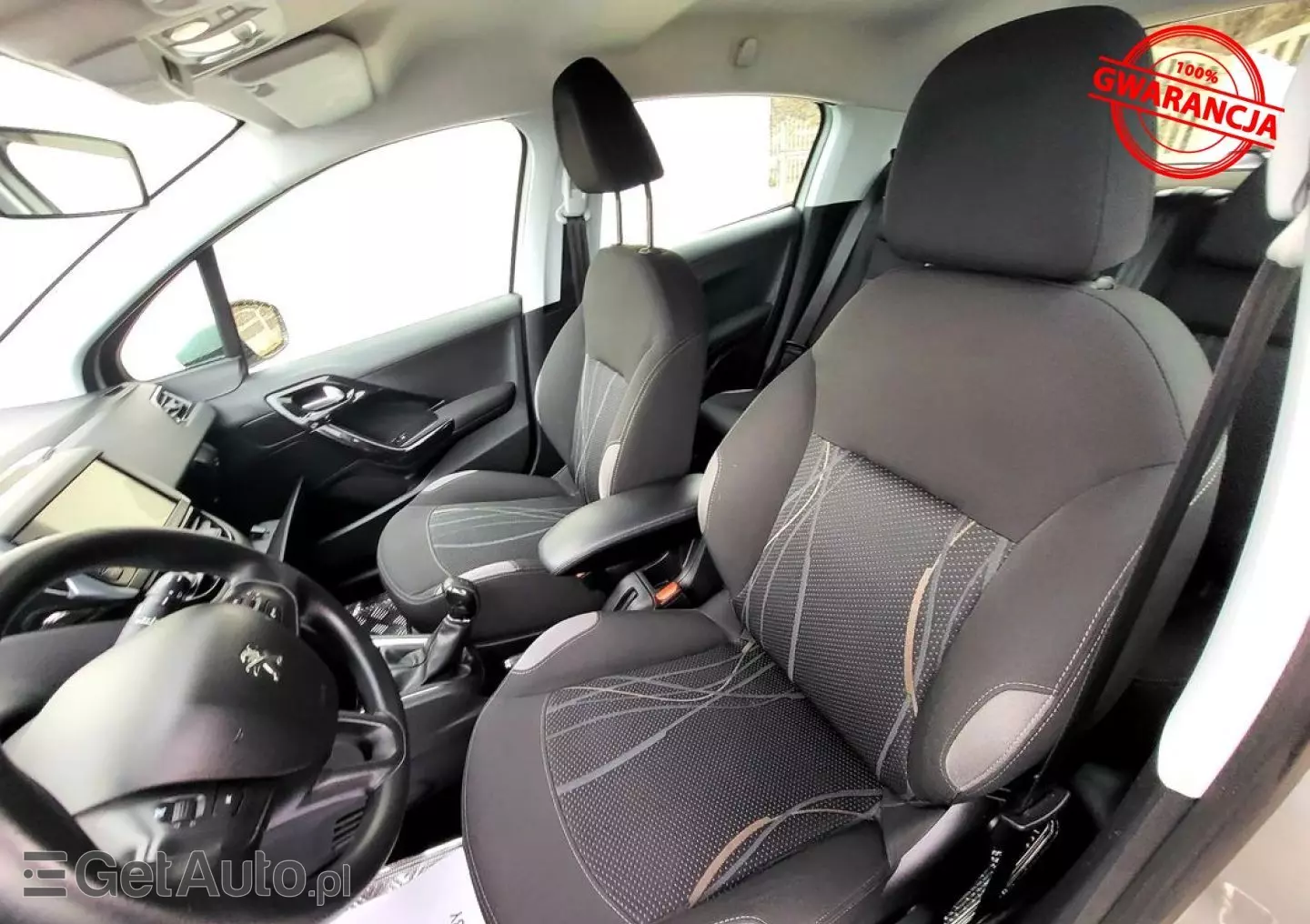 PEUGEOT 208 1.2 VTi Active Pack