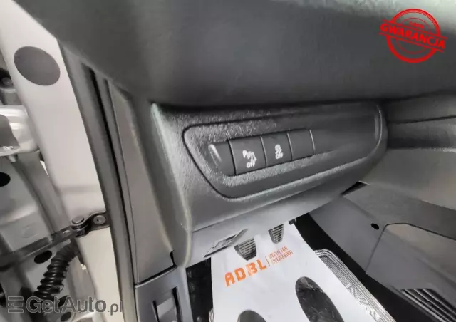 PEUGEOT 208 1.2 VTi Active Pack