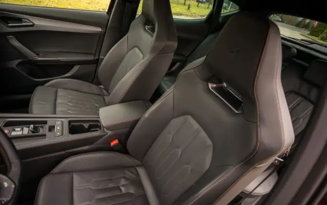 CUPRA Formentor 1.5 TSI DSG Tribe Edition