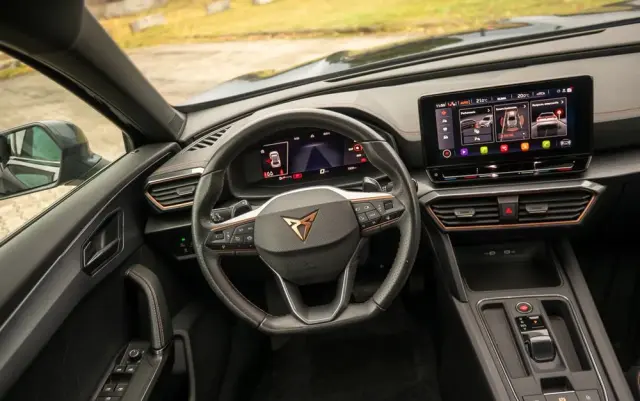 CUPRA Formentor 1.5 TSI DSG Tribe Edition