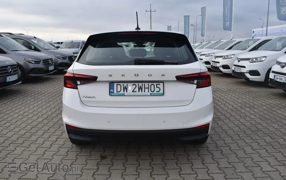 SKODA Fabia 1.0 Ambition