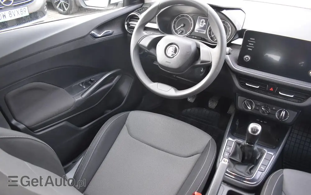 SKODA Fabia 1.0 Ambition
