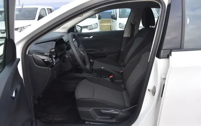 SKODA Fabia 1.0 Ambition