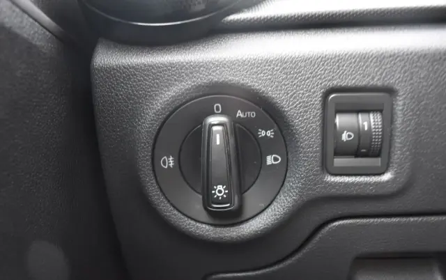 SKODA Fabia 1.0 Ambition