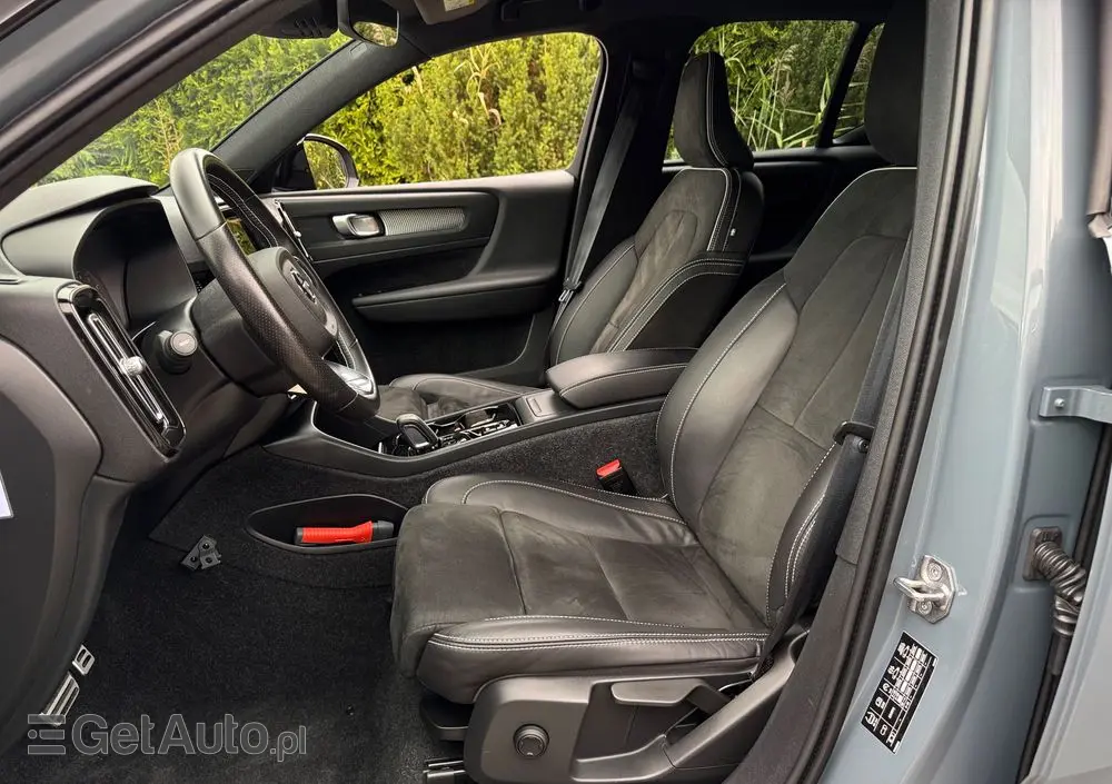 VOLVO XC 40 B4 B Geartronic RDesign