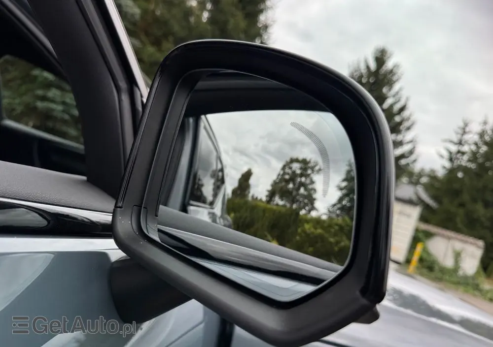 VOLVO XC 40 B4 B Geartronic RDesign