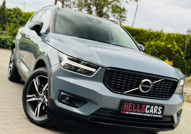VOLVO XC 40 B4 B Geartronic RDesign